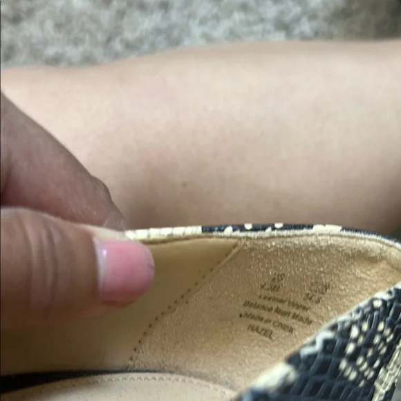 Sam Edelman Black and Cream Snake-Print Pointed-Toe Heels - Picture 5 of 6